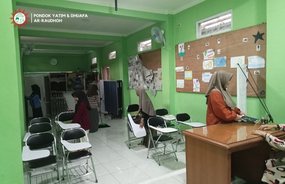 Ar-Raudhoh-Kerja-Bakti