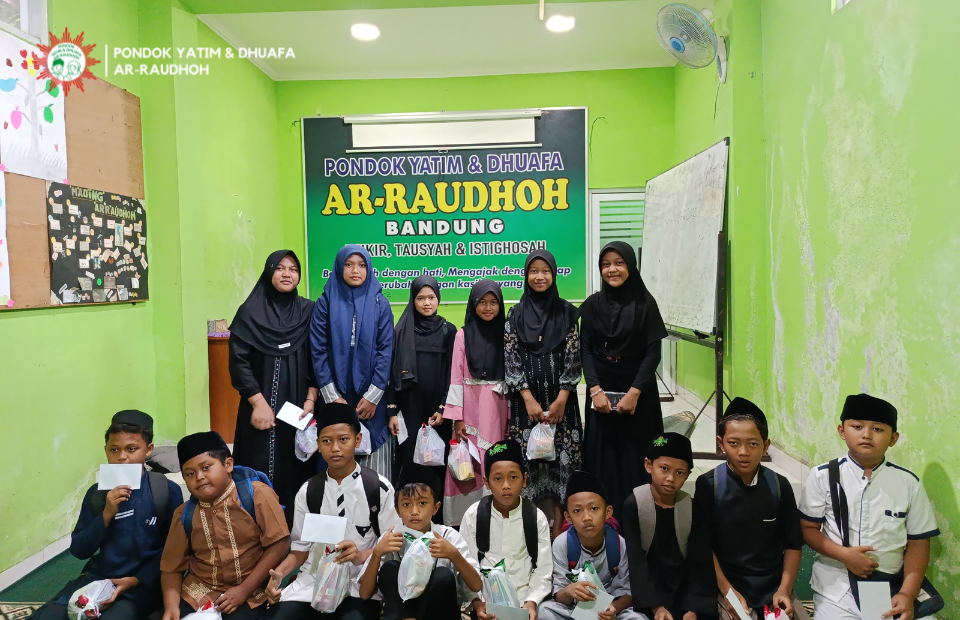 Ar-Raudhoh-Yatim-Ceria